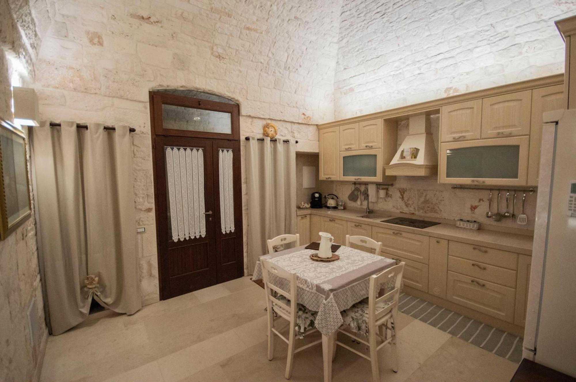 Вілла Locorotondo Stone House Екстер'єр фото